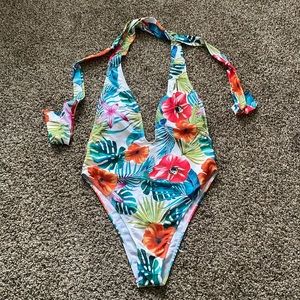 Floral swimming suit